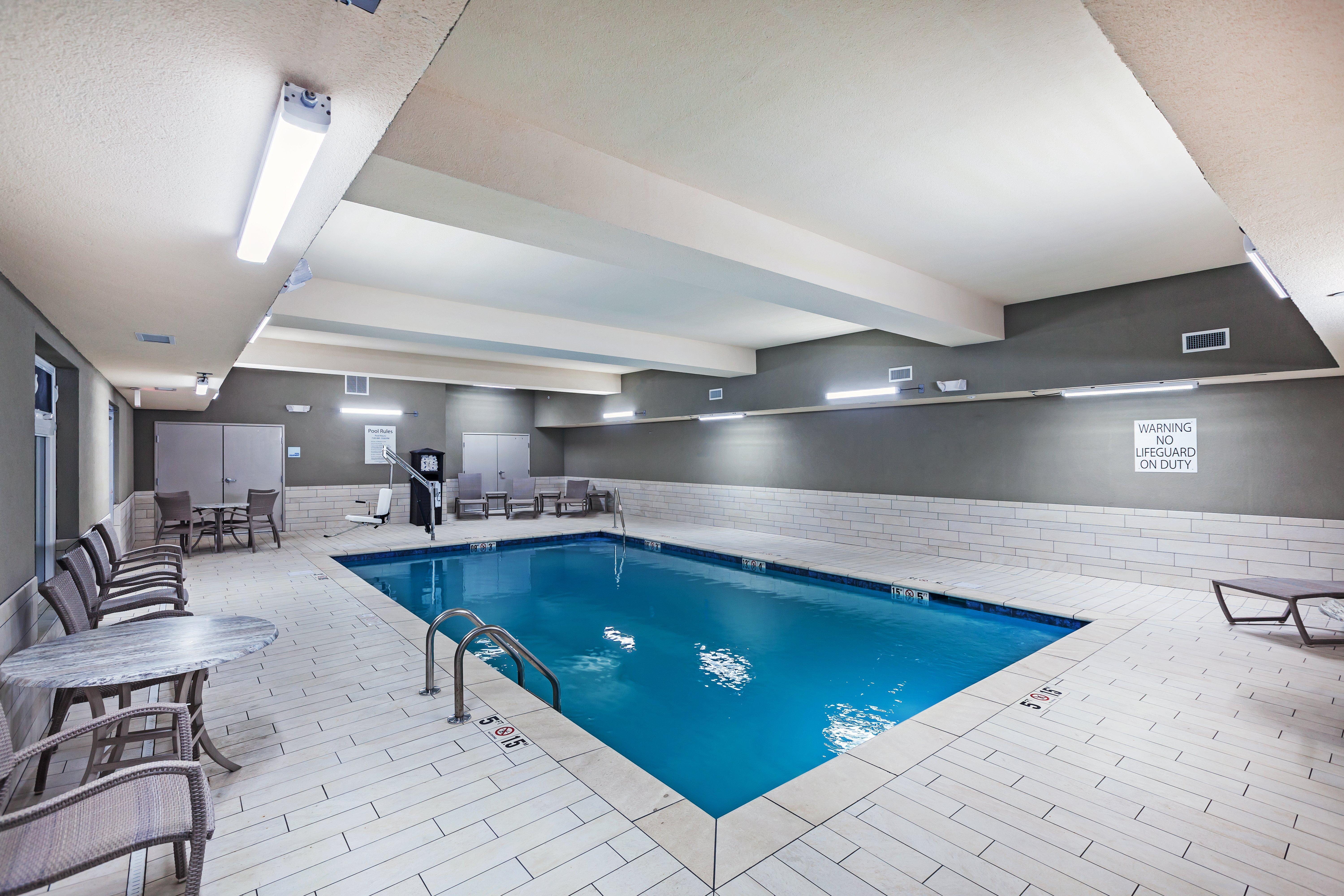 Holiday Inn Express & Suites - Coffeyville By Ihg Экстерьер фото